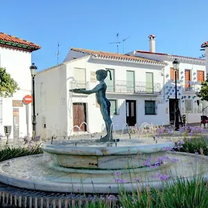 https://benalbeach-costa.es-andalucia.com